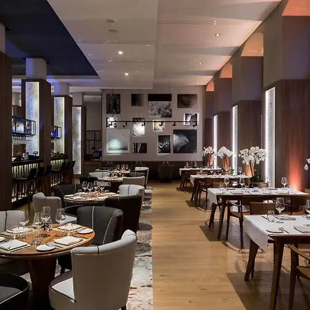 Ac By Marriott فندق فروتسواف