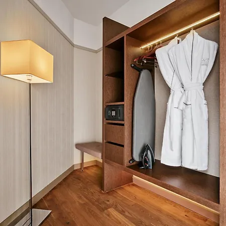 Ac By Marriott Hotell