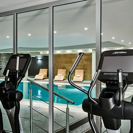 Готель Ac By Marriott 5*