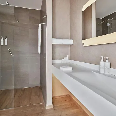Ac By Marriott Hotell 5*