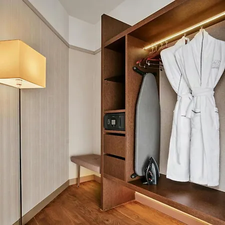 Hotell Ac By Marriott Wrocław